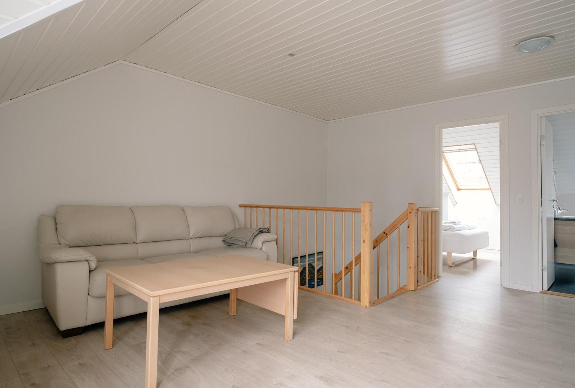 Spacious City Center Home By The Sea Klaksvík Екстериор снимка